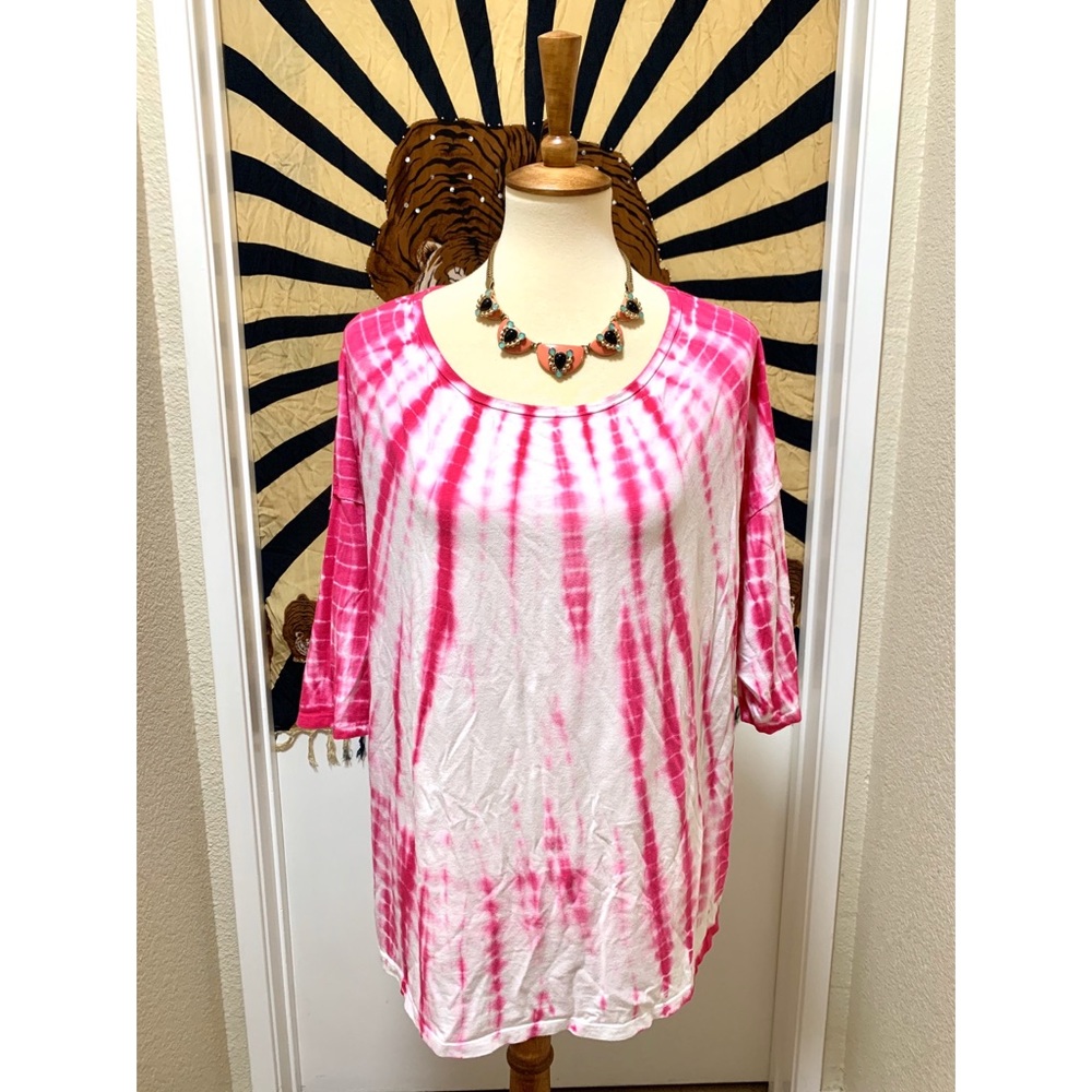 🌈 Stylish tie dye top
